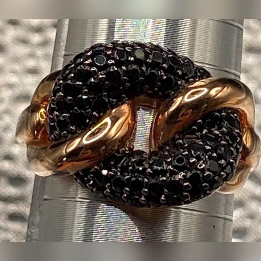 Bronze Black Crystal Pavé Love Knot Ring Size Approx US 10 Gold Tone Statement